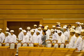 Myanmar parliament discusses financial policy