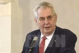 Czech media focuses on President Zeman’s visit to Vietnam 