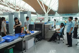 Vietnam customs to tighten baggage security