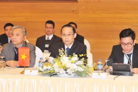 Vietnam, Laos seek to enhance border cooperation in 2018