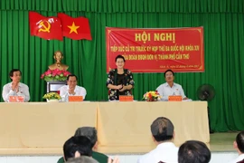 NA leader meets with Can Tho voters