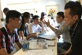 Fulbright provides free English training for 40 teenagers