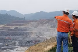 India in talks to buy part of Vietnam's tungsten mine