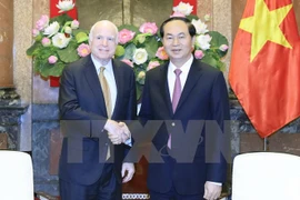 President welcomes US Senator John McCain