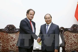 Government leader hosts PCA Secretary-General in Hanoi