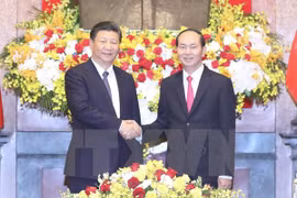 Vietnam, China asked to unceasingly reinforce political trust