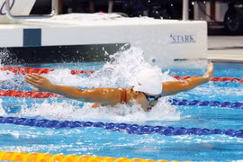 Vietnamese swimmer targets 8-10 golds at SEA Games