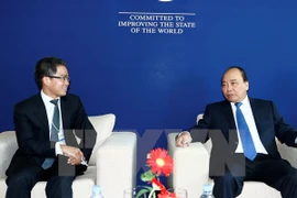 PM meets with business leaders on sidelines of WEF-ASEAN