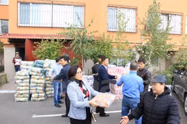 Overseas Vietnamese share difficulties with Ukrainian people 