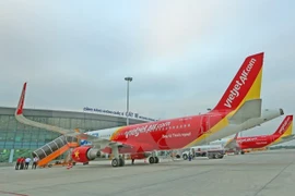 Vietjet Air calls off flights as Typhoon Damrey heads towards central coast