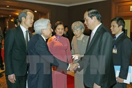 President says good-bye to Japanese royal couple 