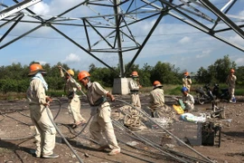 EVN mobilises 2.96 billion VND for power projects in 2016