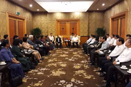 Cambodian top legislator welcomed in Hanoi
