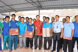 Embassy protects legitimate rights of Vietnamese fishermen seized in Indonesia