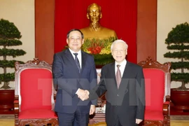 CPV General Secretary hosts Lao Deputy Prime Minister