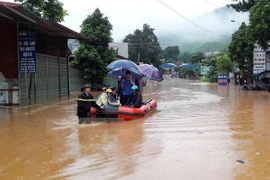 Deputy PM directs flood recovery efforts in Yen Bai 