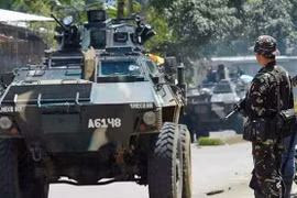 Armed insurgents attack school in southern Philippines