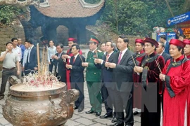 President pays tribute to nation founders 