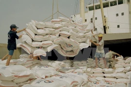 Seminar promotes trade to the Middle East, Africa