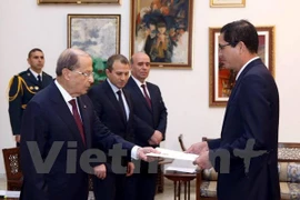 Lebanese President vows to further enhance ties with Vietnam
