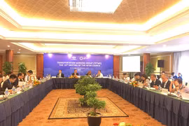 APEC economies discuss port services issues 