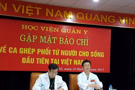 Vietnam conducts first lung-transplant donated from alive persons 