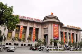 Large amount of money withdrawn via open market operation