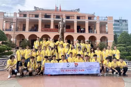 Summer camp opens for overseas Vietnamese youths