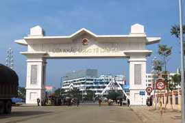 China halts imports via Hekou-Lao Cai border gate