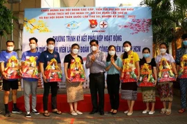 HCM City cares for poor migrant workers, foreign students