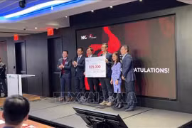 GeneStory wins startup contest VietChallenge 2022