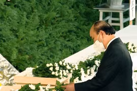 President Nguyen Xuan Phuc attends state funeral of late Japanese Prime Minister
