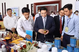PM attends Soc Trang investment promotion conference