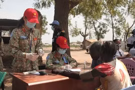 Vietnamese doctors in South Sudan help level-1 field hospitals respond to monkeypox