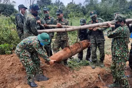 Lam Dong tackles 250kg wartime bomb