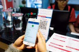Cashless payments account for over 70 percent of retail transactions in 2021