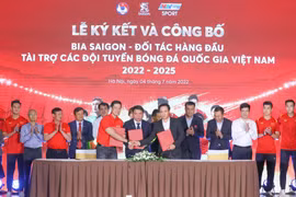 SABECO renews deal to sponsor national football teams for three years
