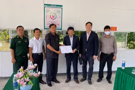 Kien Giang supports Vietnamese-Cambodians ahead of Tet