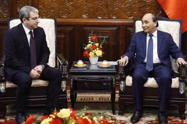 President receives new ambassadors from Azerbaijan, Brunei