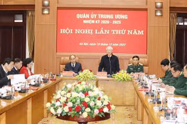 Party General Secretary chairs Central Military Commission session