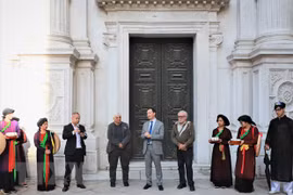 Venice exhibition introduces land, people of Vietnam