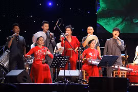 HCM City prepares for New Year festivities