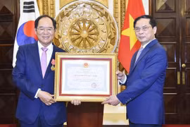 Friendship Order conferred on outgoing RoK Ambassador