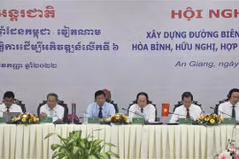 Vietnam, Cambodia hold sixth border conference in An Giang 