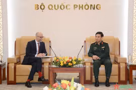 Vietnam, Canada seeks to strengthen defence cooperation