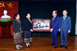 Tuyen Quang seeks to foster ties with Lao localities