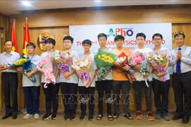 All Vietnamese contestants secure prizes at 2022 Asian Physics Olympiad