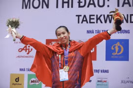 SEA Games 31: Vietnam’s female taekwondo fighters win two golds on May 17