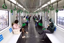 Number of passengers using Cat Linh-Ha Dong urban metrol line up 30 percent