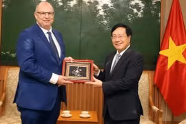 Deputy PM hosts outgoing Danish Ambassador 